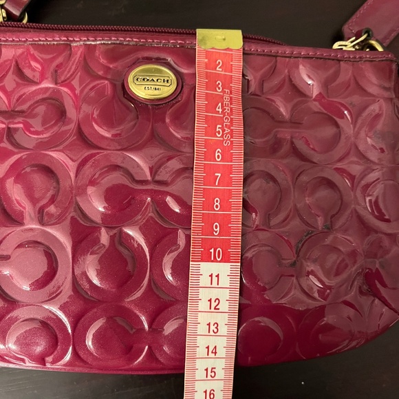 Coach fucschia patent wristlet, 9 x 5.5 in. - Picture 16 of 16